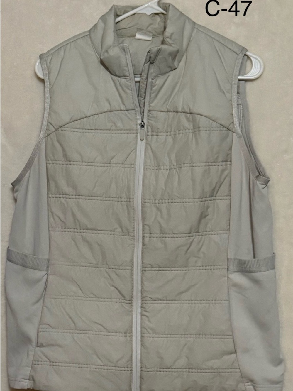 Avia Light Gray Quilted Puffer Vest